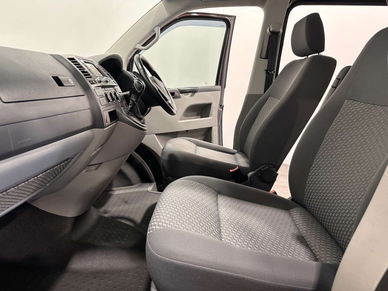2015 VOLKSWAGEN TRANSPORTER 2015 VOLKSWAGEN TRANSPORTER