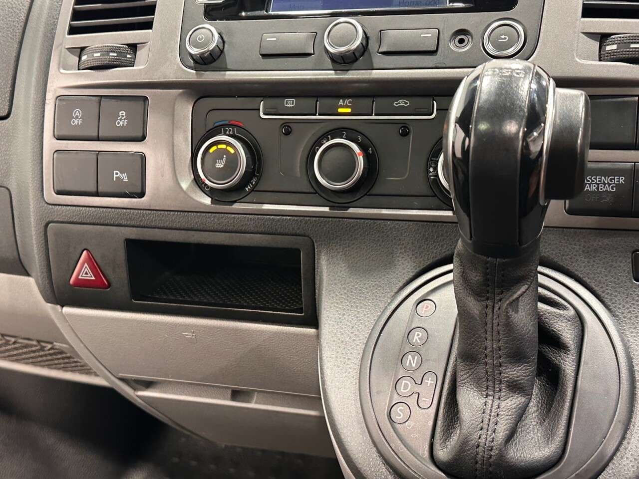 2015 VOLKSWAGEN TRANSPORTER 2015 VOLKSWAGEN TRANSPORTER