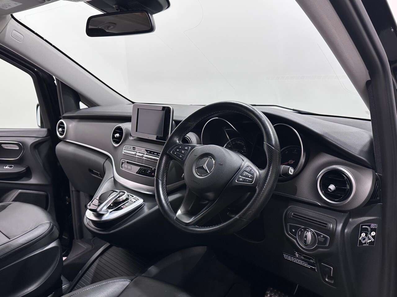 2019 MERCEDES-BENZ V CLASS 2019 MERCEDES-BENZ V CLASS