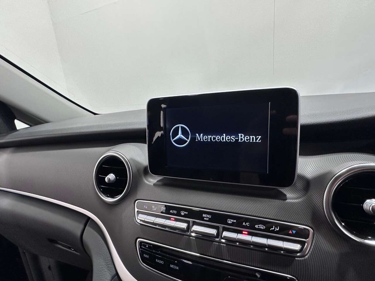 2019 MERCEDES-BENZ V CLASS 2019 MERCEDES-BENZ V CLASS