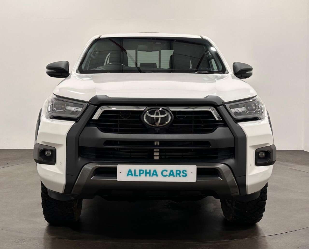 2024 TOYOTA HILUX 2024 TOYOTA HILUX