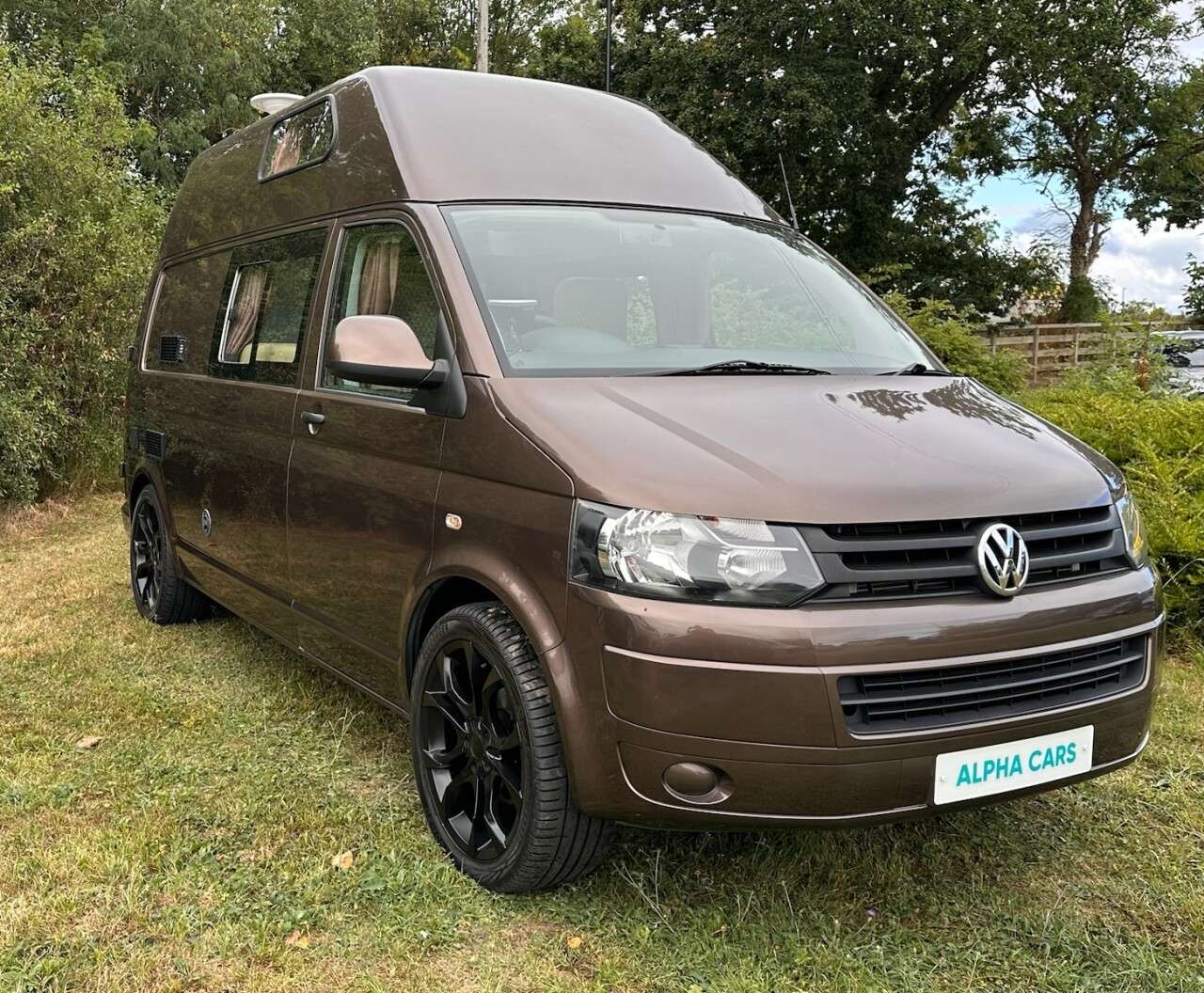 A 2012 VOLKSWAGEN TRANSPORTER 2.0 TDI T30 Leisuredrive Vivante 4dr Diesel DSG L3 H1 (216 g/km, 138 bhp) H A 2012 VOLKSWAGEN TRANSPORTER 2.0 TDI T30 Leisuredrive Vivante 4dr Diesel DSG L3 H1 (216 g/km, 138 bhp) H