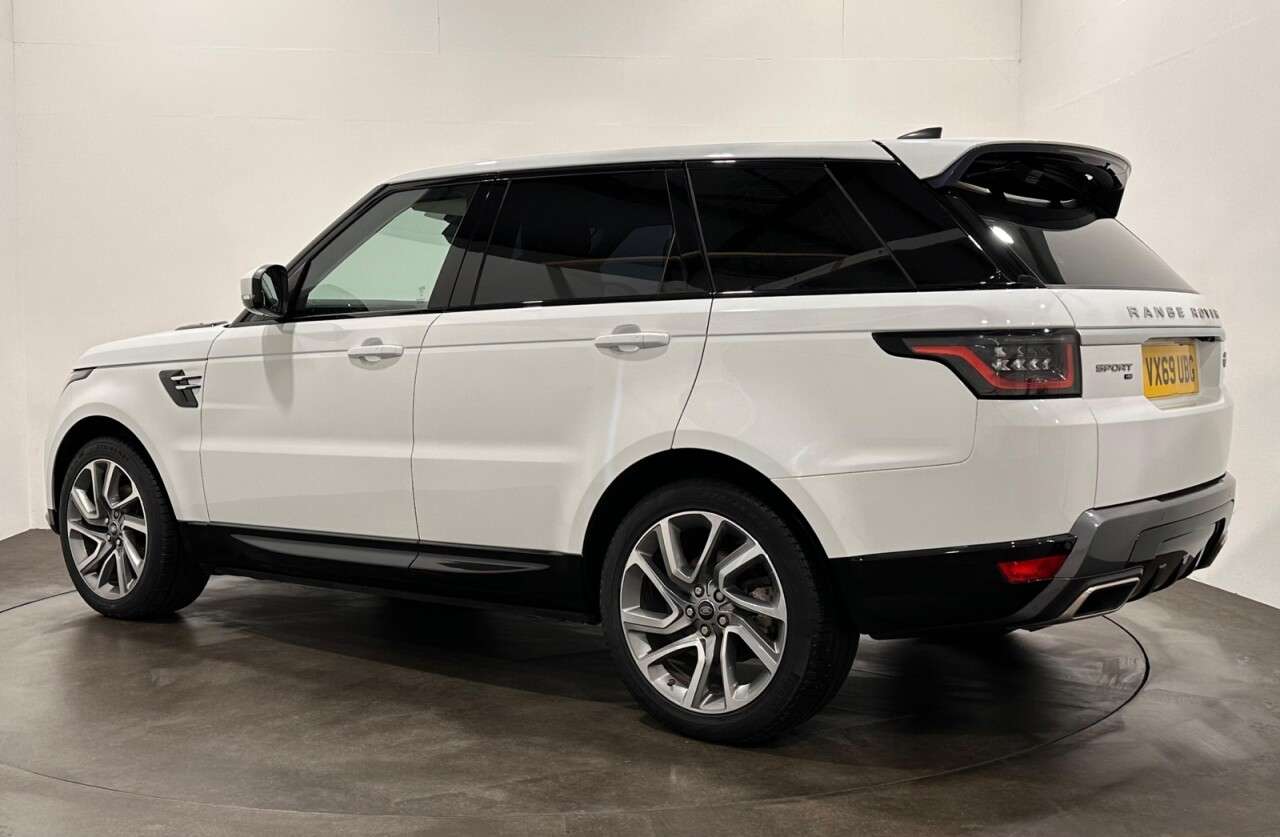 A 2019 LAND ROVER RANGE ROVER SPORT 3.0 SD V6 HSE SUV 5dr Diesel Auto 4WD Euro 6 (s/s) (306 ps) Hosting a gener A 2019 LAND ROVER RANGE ROVER SPORT 3.0 SD V6 HSE SUV 5dr Diesel Auto 4WD Euro 6 (s/s) (306 ps) Hosting a gener