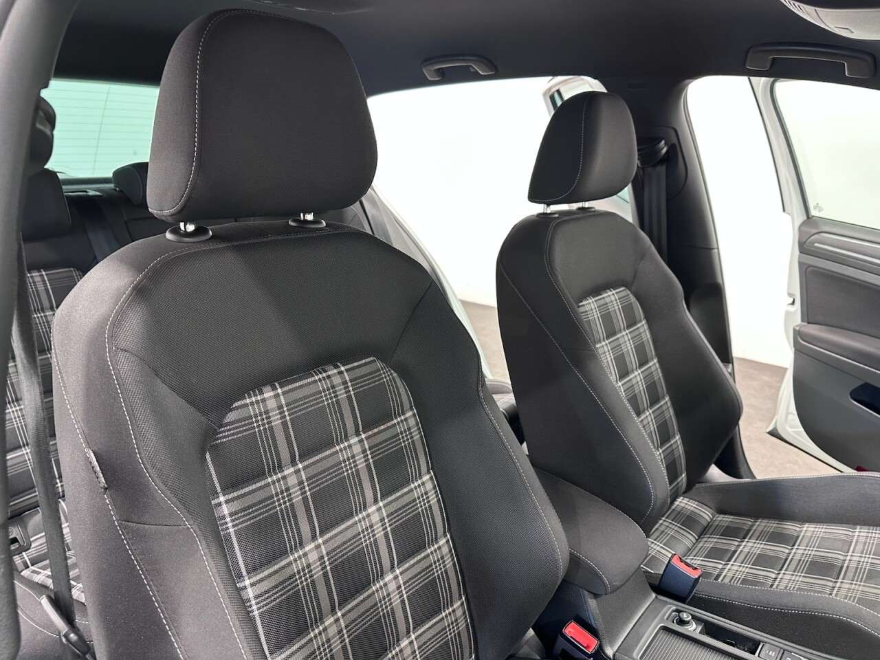 2018 VOLKSWAGEN GOLF 2018 VOLKSWAGEN GOLF