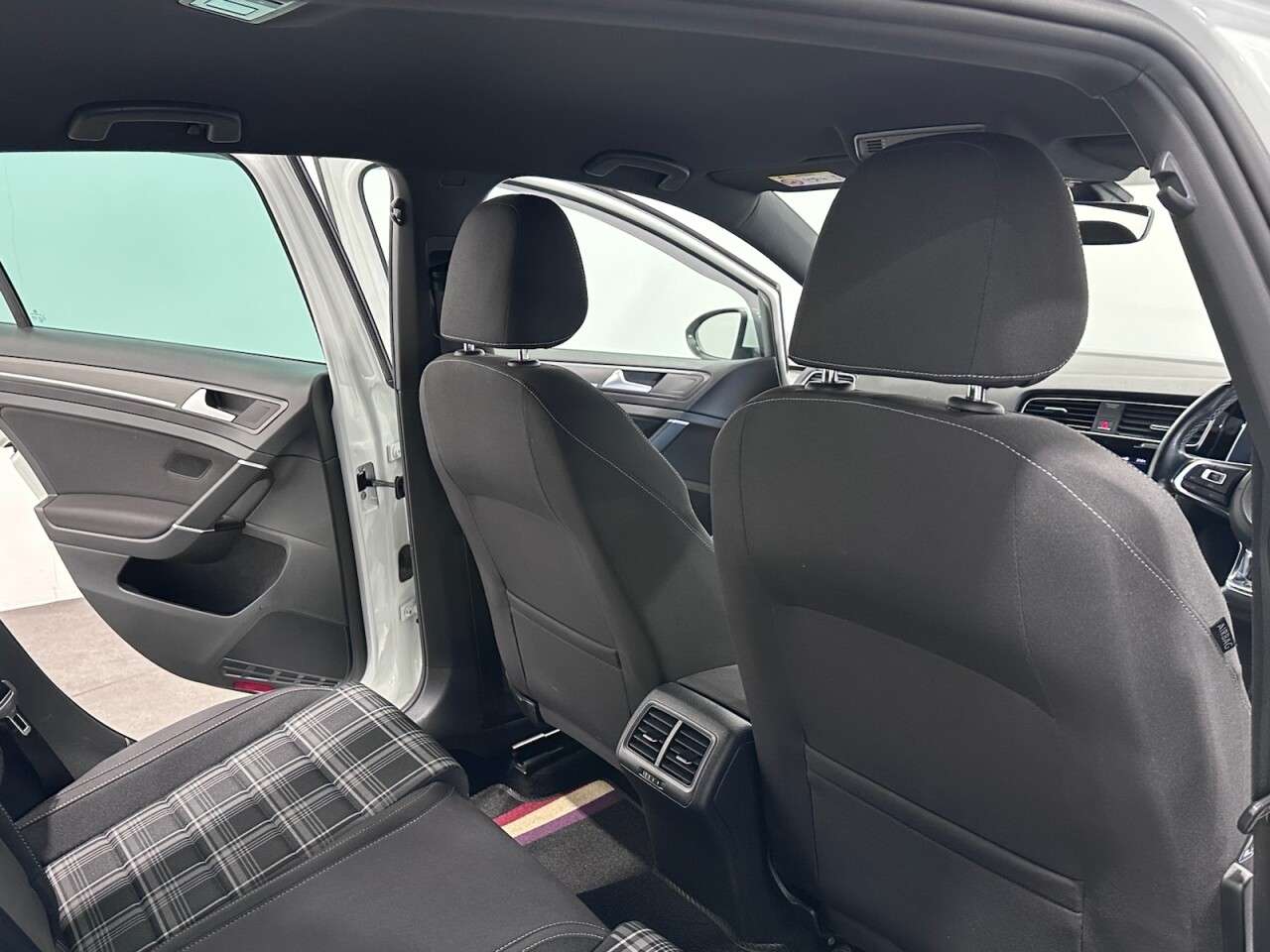 2018 VOLKSWAGEN GOLF 2018 VOLKSWAGEN GOLF