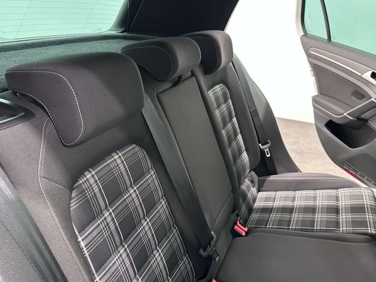 2018 VOLKSWAGEN GOLF 2018 VOLKSWAGEN GOLF