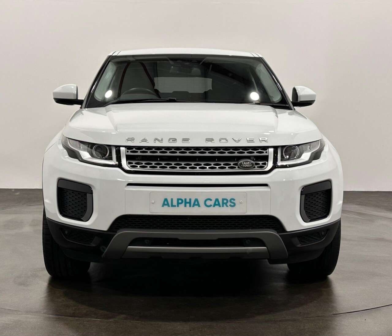 2018 LAND ROVER RANGE ROVER EVOQUE 2018 LAND ROVER RANGE ROVER EVOQUE