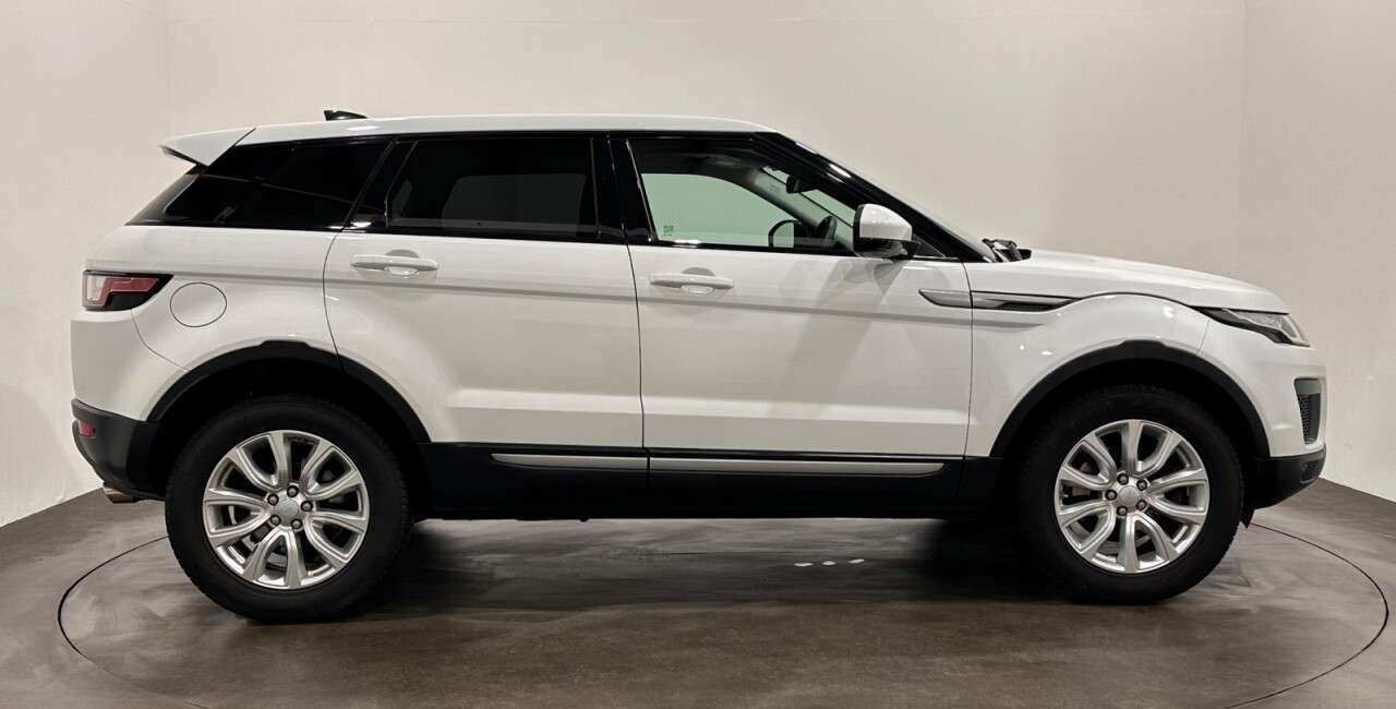 2018 LAND ROVER RANGE ROVER EVOQUE 2018 LAND ROVER RANGE ROVER EVOQUE