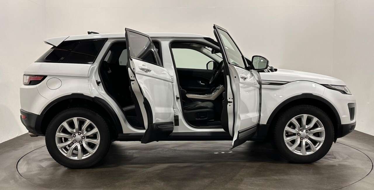 2018 LAND ROVER RANGE ROVER EVOQUE 2018 LAND ROVER RANGE ROVER EVOQUE