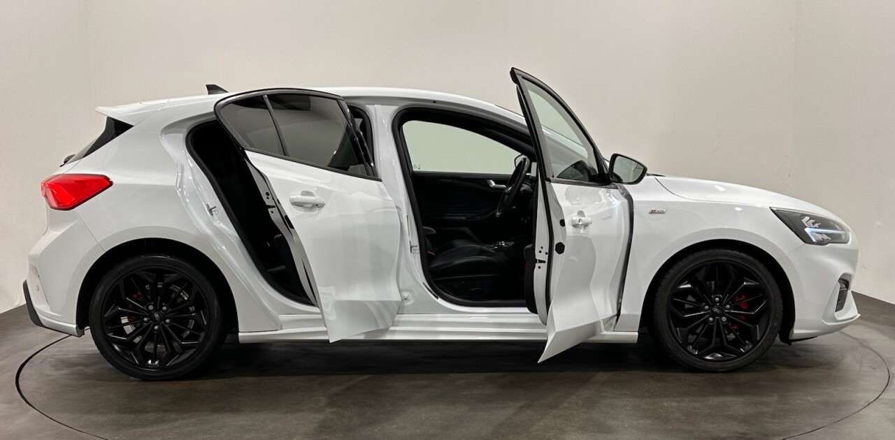 2021 FORD FOCUS 2021 FORD FOCUS