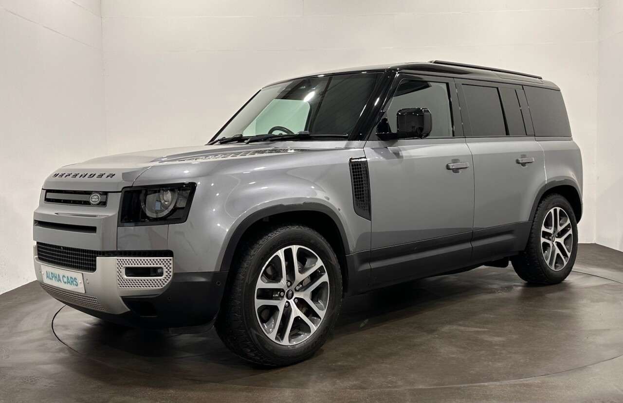 A 2021 LAND ROVER DEFENDER 110 3.0 D300 MHEV SE Hard Top SUV 5dr Diesel Auto 4WD MWB Euro 6 (s/s) (300 ps) A 2021 LAND ROVER DEFENDER 110 3.0 D300 MHEV SE Hard Top SUV 5dr Diesel Auto 4WD MWB Euro 6 (s/s) (300 ps)