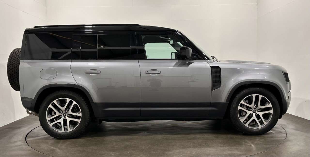2021 LAND ROVER DEFENDER 110 2021 LAND ROVER DEFENDER 110