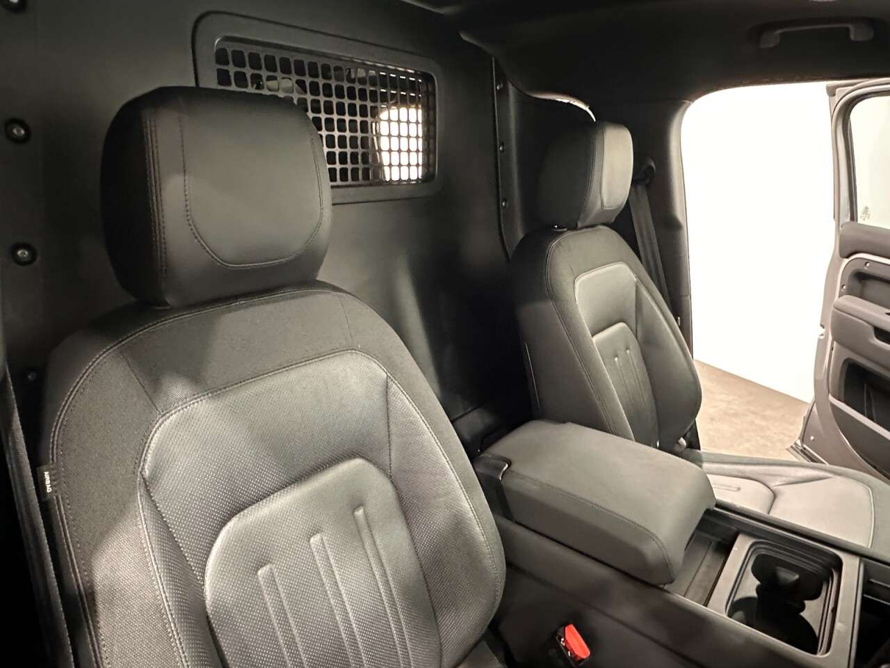 2021 LAND ROVER DEFENDER 110 2021 LAND ROVER DEFENDER 110