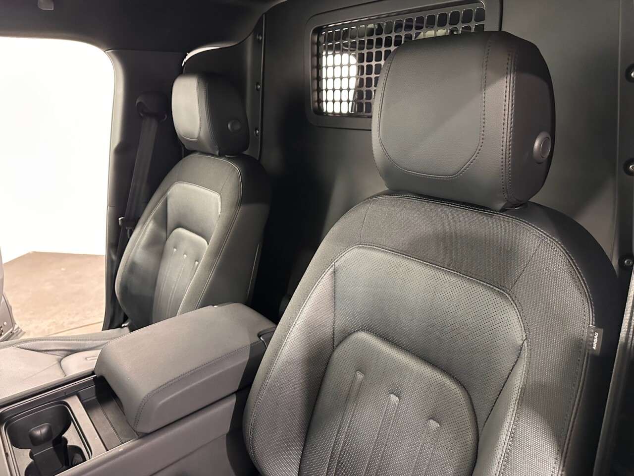2021 LAND ROVER DEFENDER 110 2021 LAND ROVER DEFENDER 110
