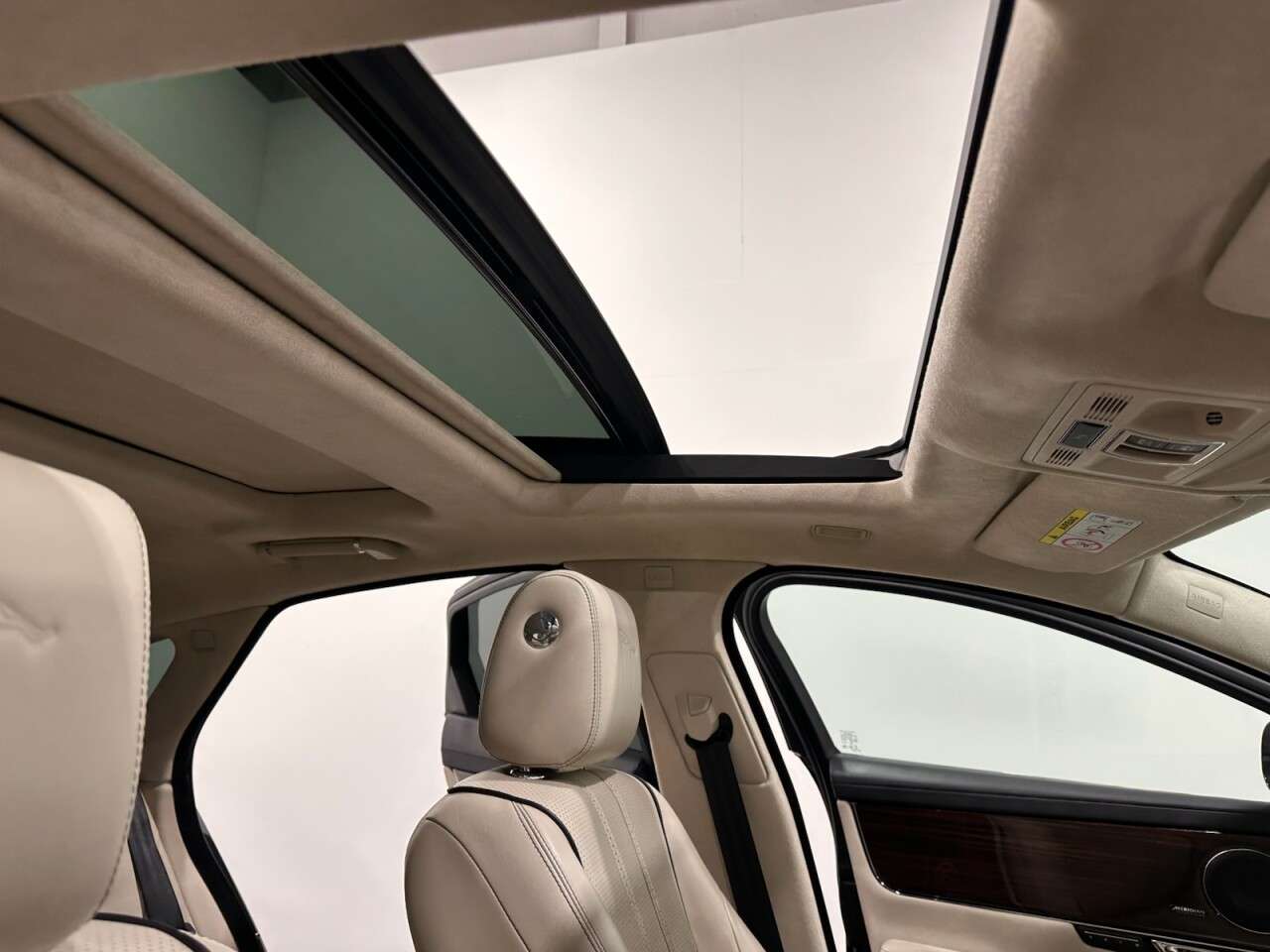 2014 JAGUAR XJ 2014 JAGUAR XJ