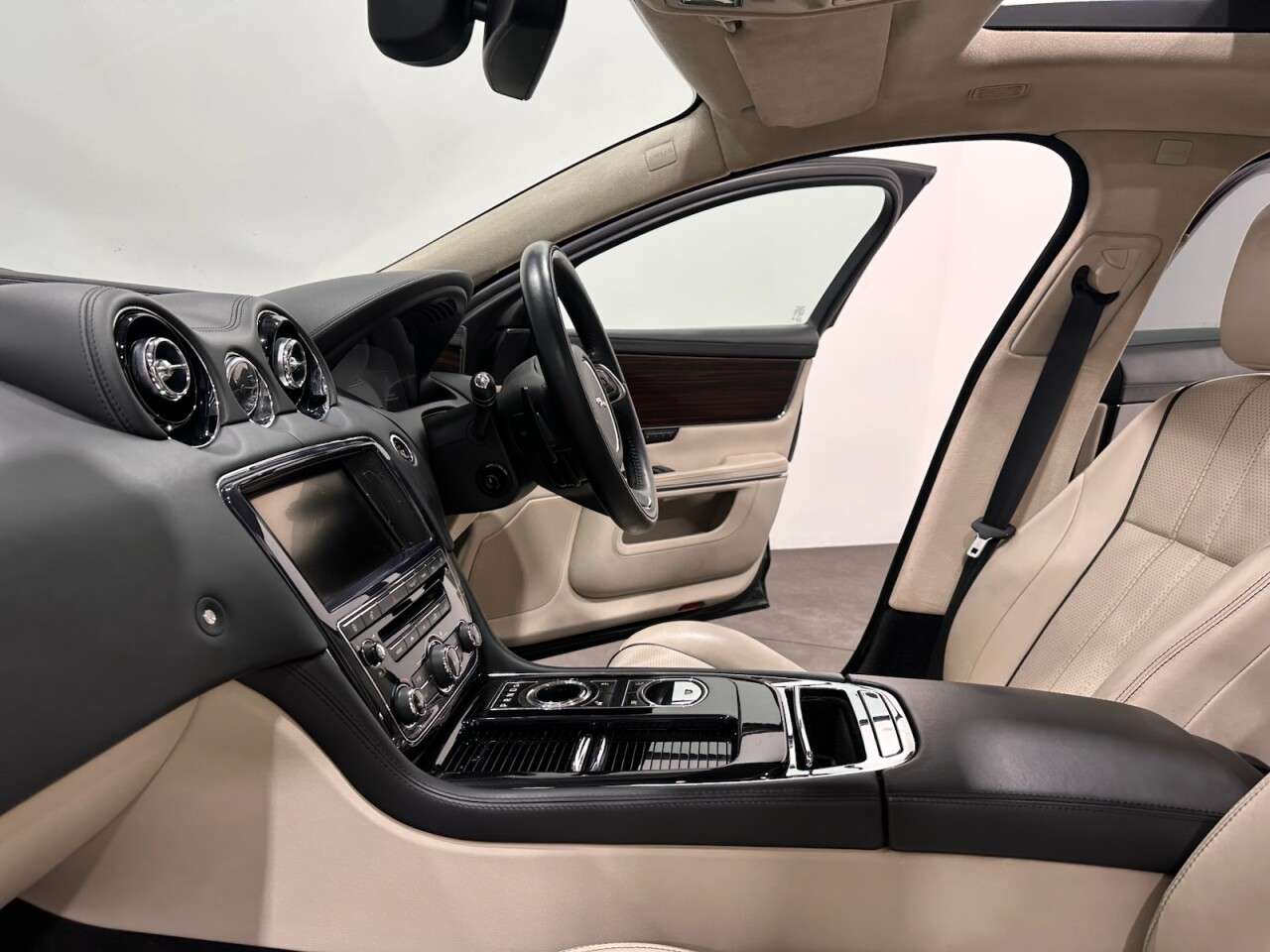 2014 JAGUAR XJ 2014 JAGUAR XJ