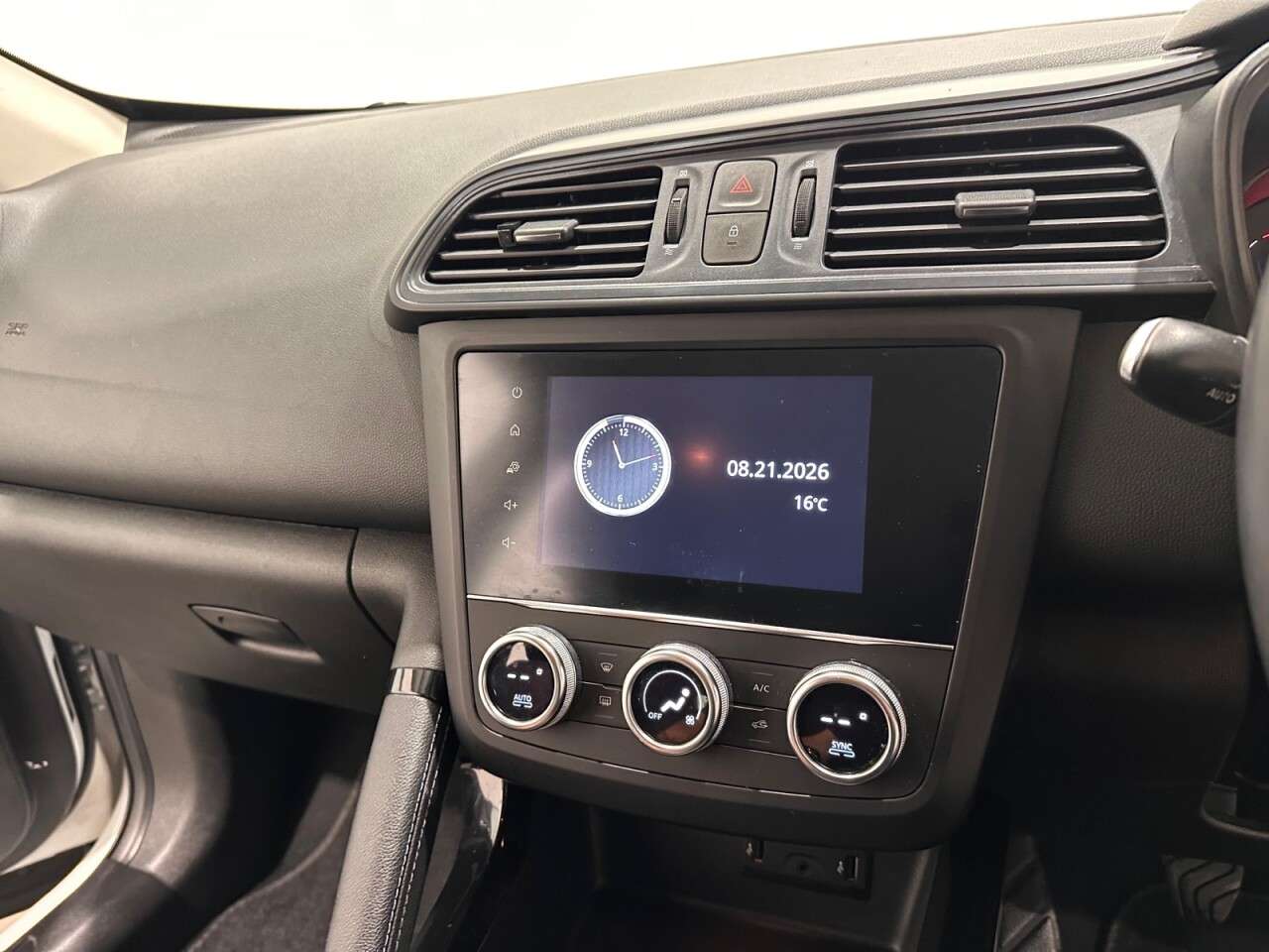 2019 RENAULT KADJAR 2019 RENAULT KADJAR