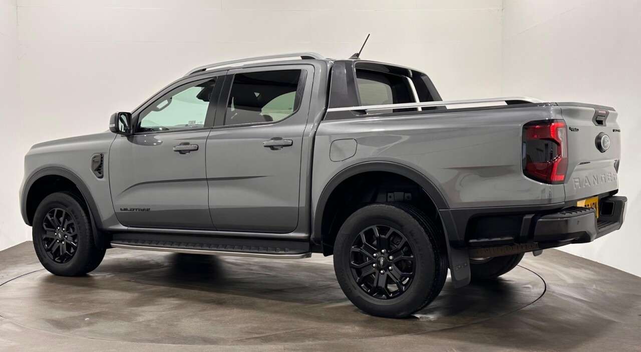A 2023 FORD RANGER 2.0 TD EcoBlue Wildtrak Pickup Double Cab 4dr Diesel Auto 4WD Euro 6 (s/s) A 2023 FORD RANGER 2.0 TD EcoBlue Wildtrak Pickup Double Cab 4dr Diesel Auto 4WD Euro 6 (s/s)