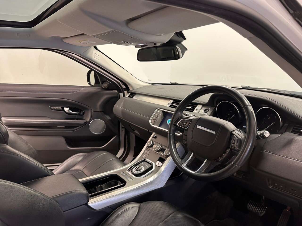 2018 LAND ROVER RANGE ROVER EVOQUE 2018 LAND ROVER RANGE ROVER EVOQUE