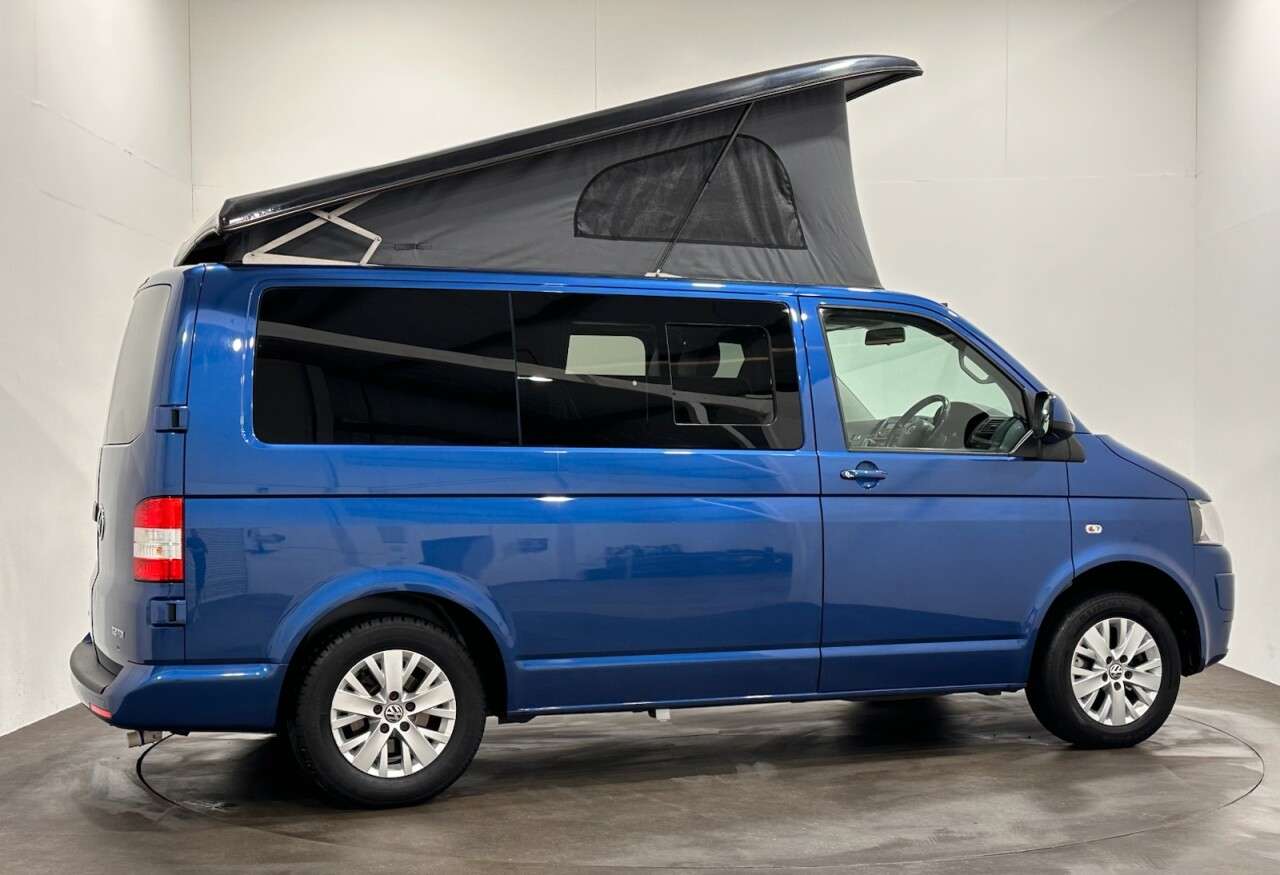 A 2015 VOLKSWAGEN CAMPER 2.0 TDI T28 Highline Camper Van 4dr Diesel Manual L1 H1 (198 g/km, 101 bhp) A 2015 VOLKSWAGEN CAMPER 2.0 TDI T28 Highline Camper Van 4dr Diesel Manual L1 H1 (198 g/km, 101 bhp)