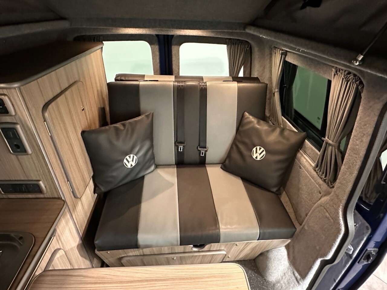 2015 VOLKSWAGEN CAMPER 2015 VOLKSWAGEN CAMPER
