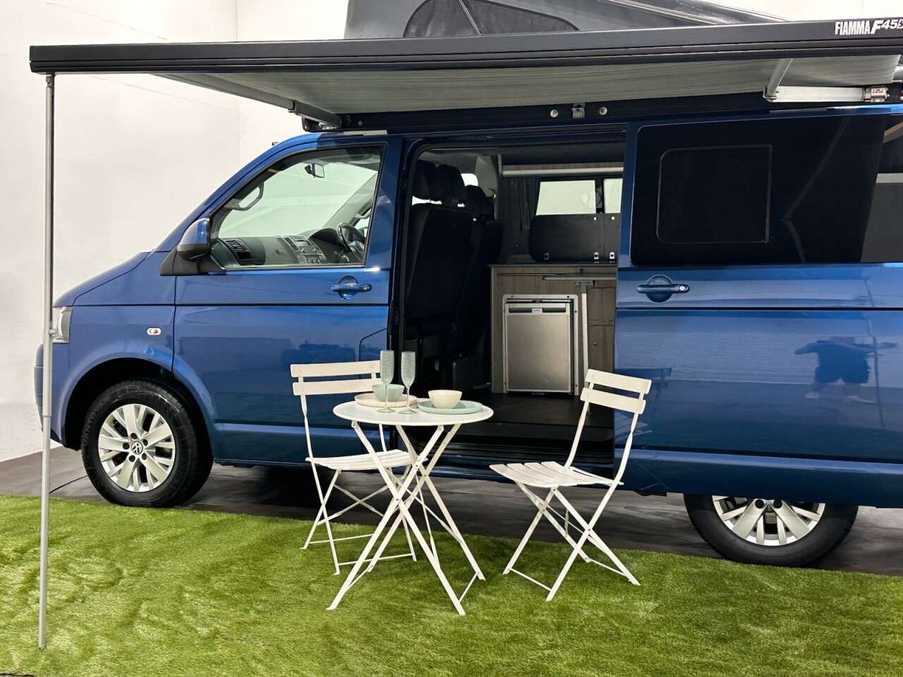 2015 VOLKSWAGEN CAMPER 2015 VOLKSWAGEN CAMPER
