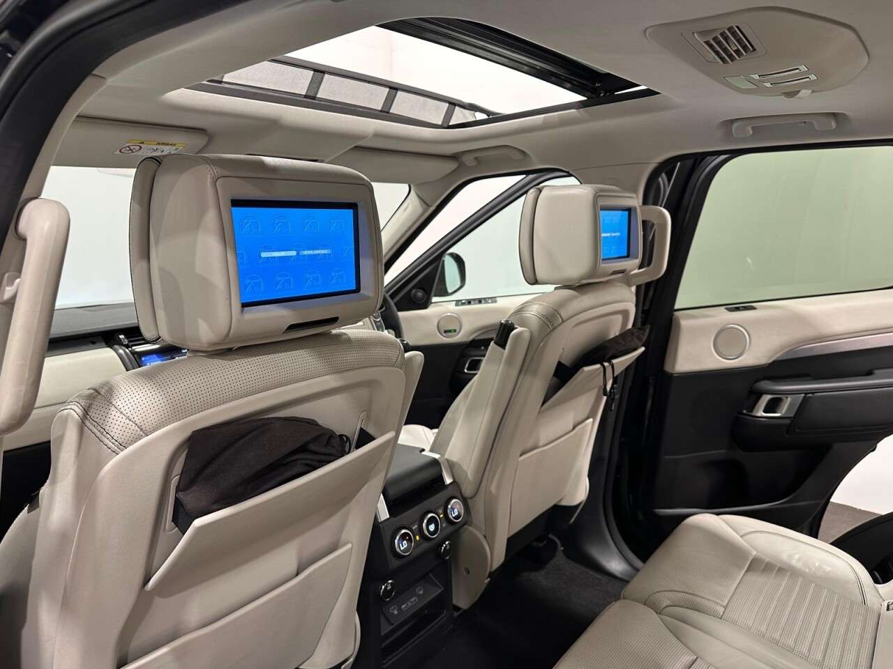2017 LAND ROVER DISCOVERY 2017 LAND ROVER DISCOVERY