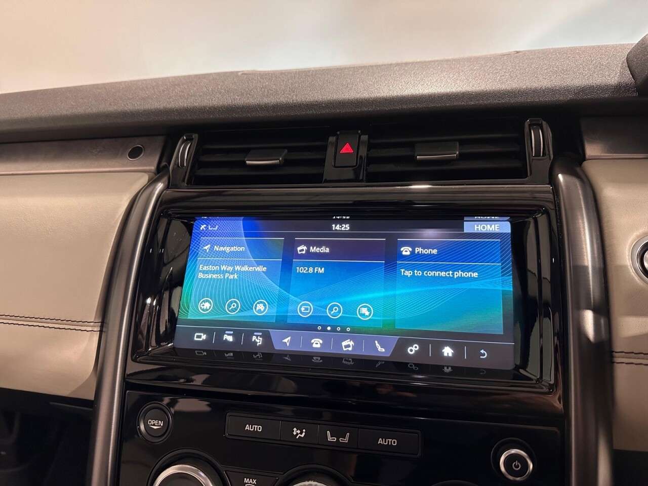 2017 LAND ROVER DISCOVERY 2017 LAND ROVER DISCOVERY