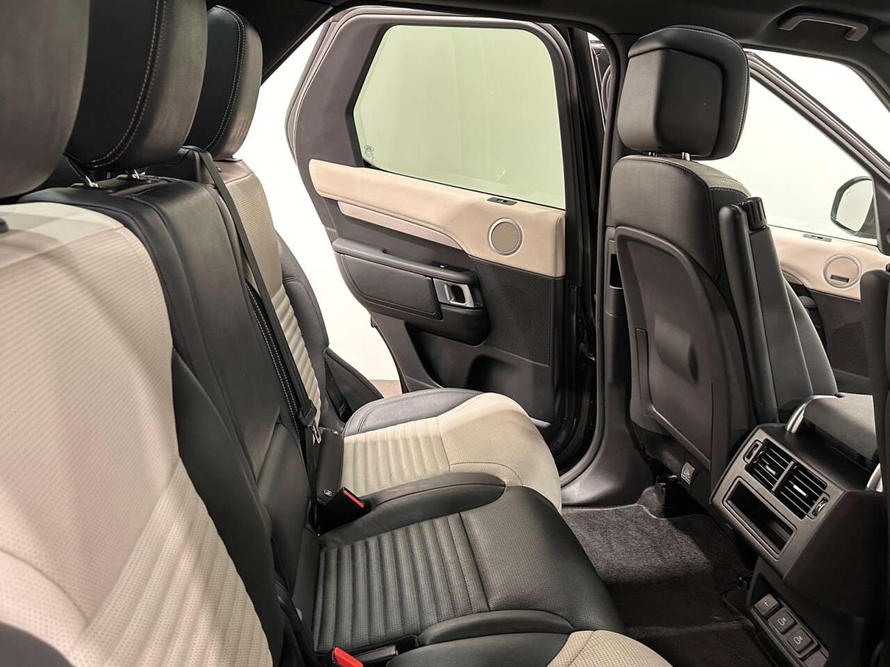 2022 LAND ROVER DISCOVERY 2022 LAND ROVER DISCOVERY