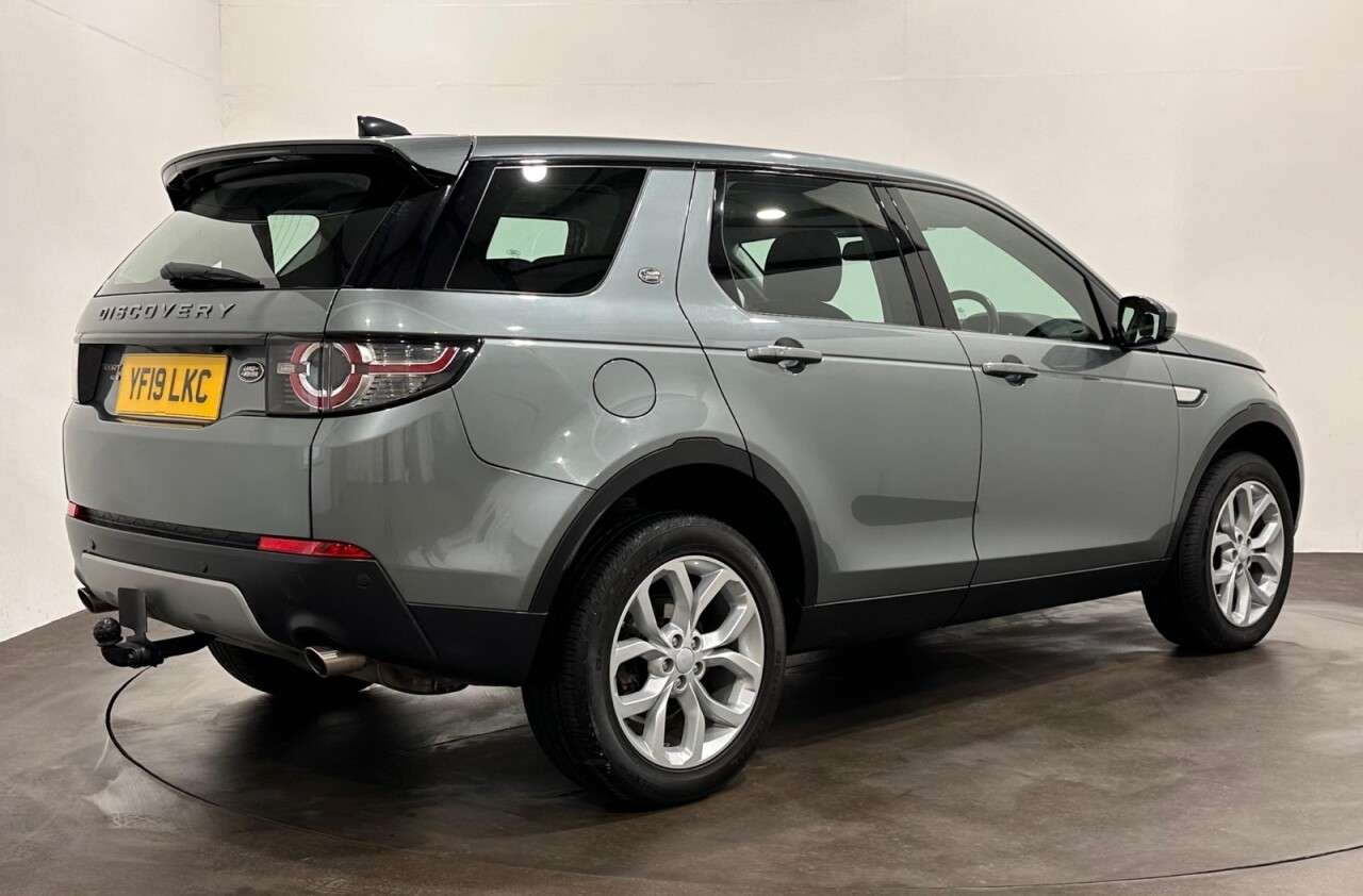 A 2019 LAND ROVER DISCOVERY SPORT 2.0 TD4 HSE SUV 5dr Diesel Auto 4WD Euro 6 (s/s) (180 ps) Towbar Electrics A 2019 LAND ROVER DISCOVERY SPORT 2.0 TD4 HSE SUV 5dr Diesel Auto 4WD Euro 6 (s/s) (180 ps) Towbar Electrics