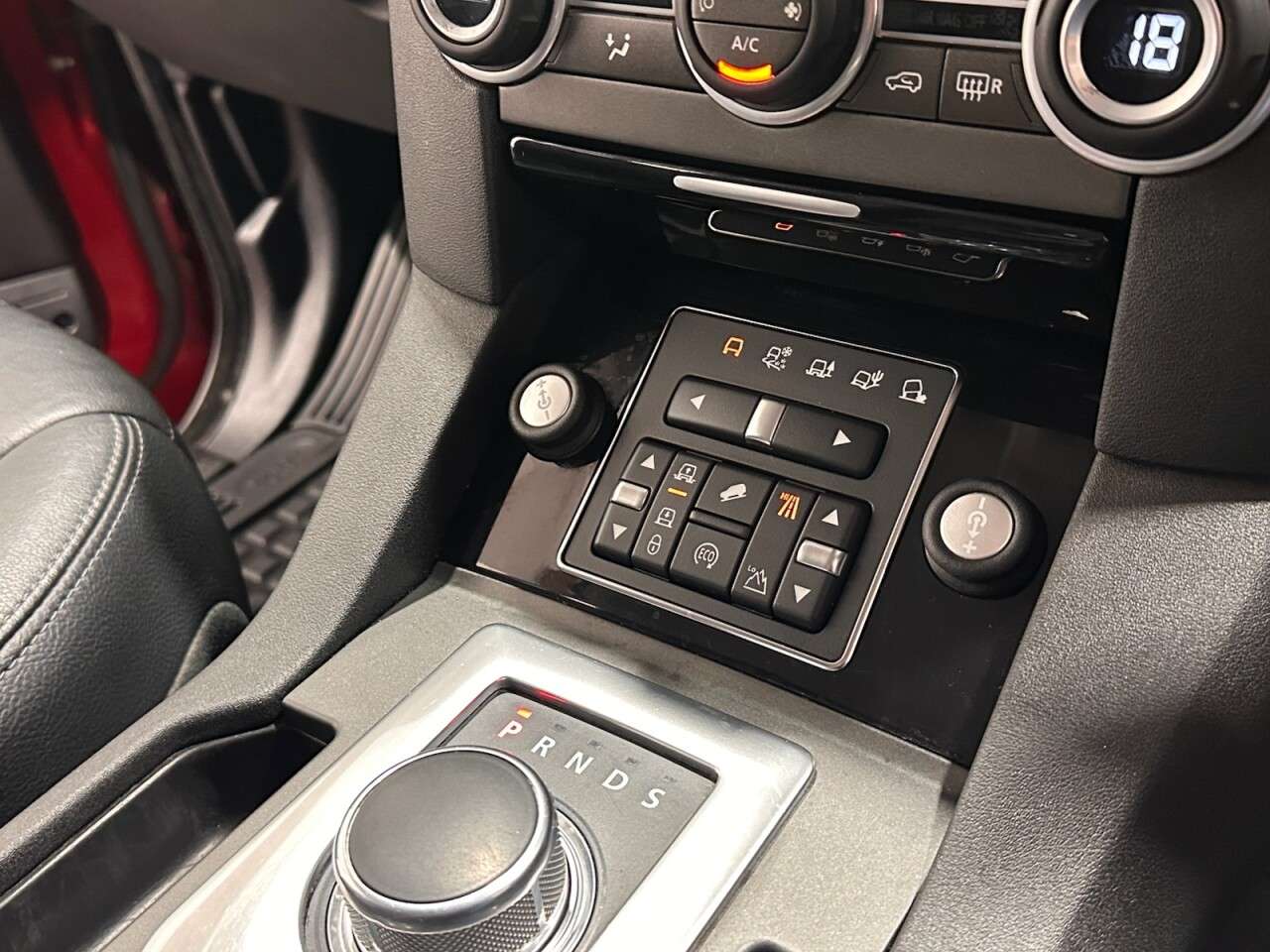 2016 LAND ROVER DISCOVERY 4 2016 LAND ROVER DISCOVERY 4