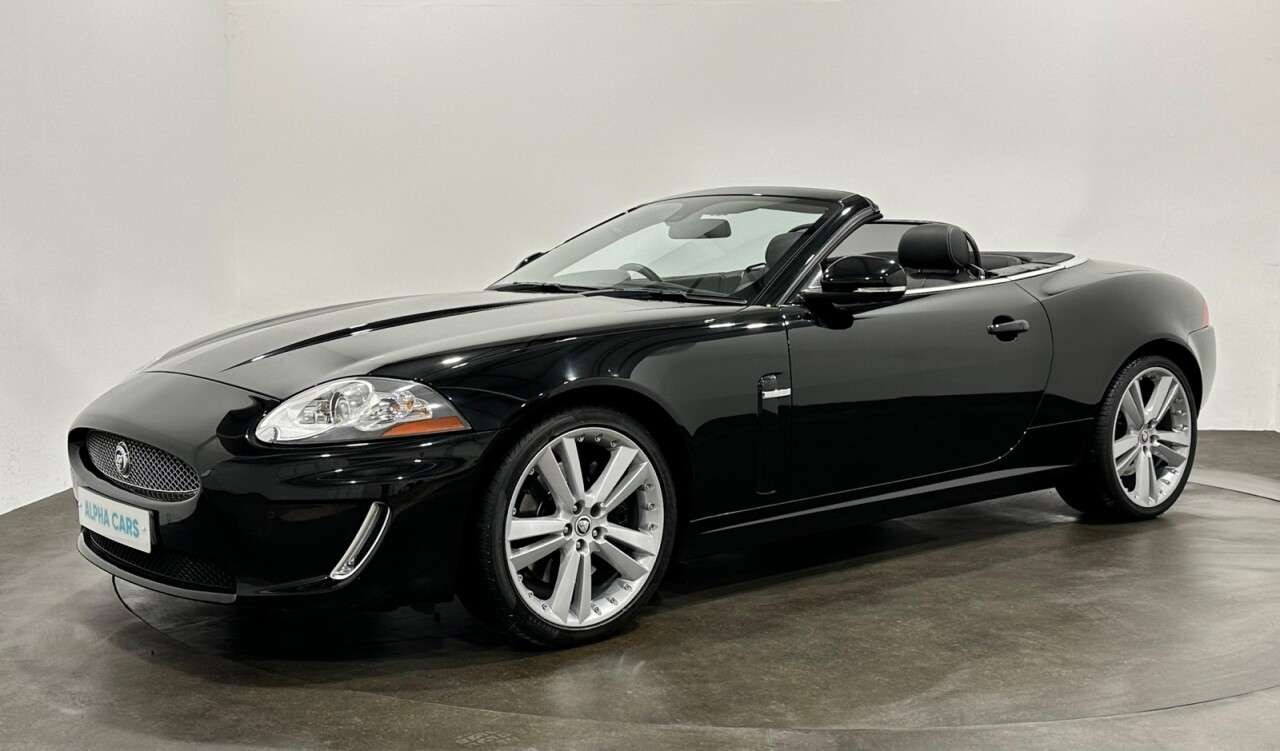 A 2010 JAGUAR XK 5.0 V8 Portfolio Convertible 2dr Petrol Auto Euro 5 (385 ps) Complete Servi A 2010 JAGUAR XK 5.0 V8 Portfolio Convertible 2dr Petrol Auto Euro 5 (385 ps) Complete Servi