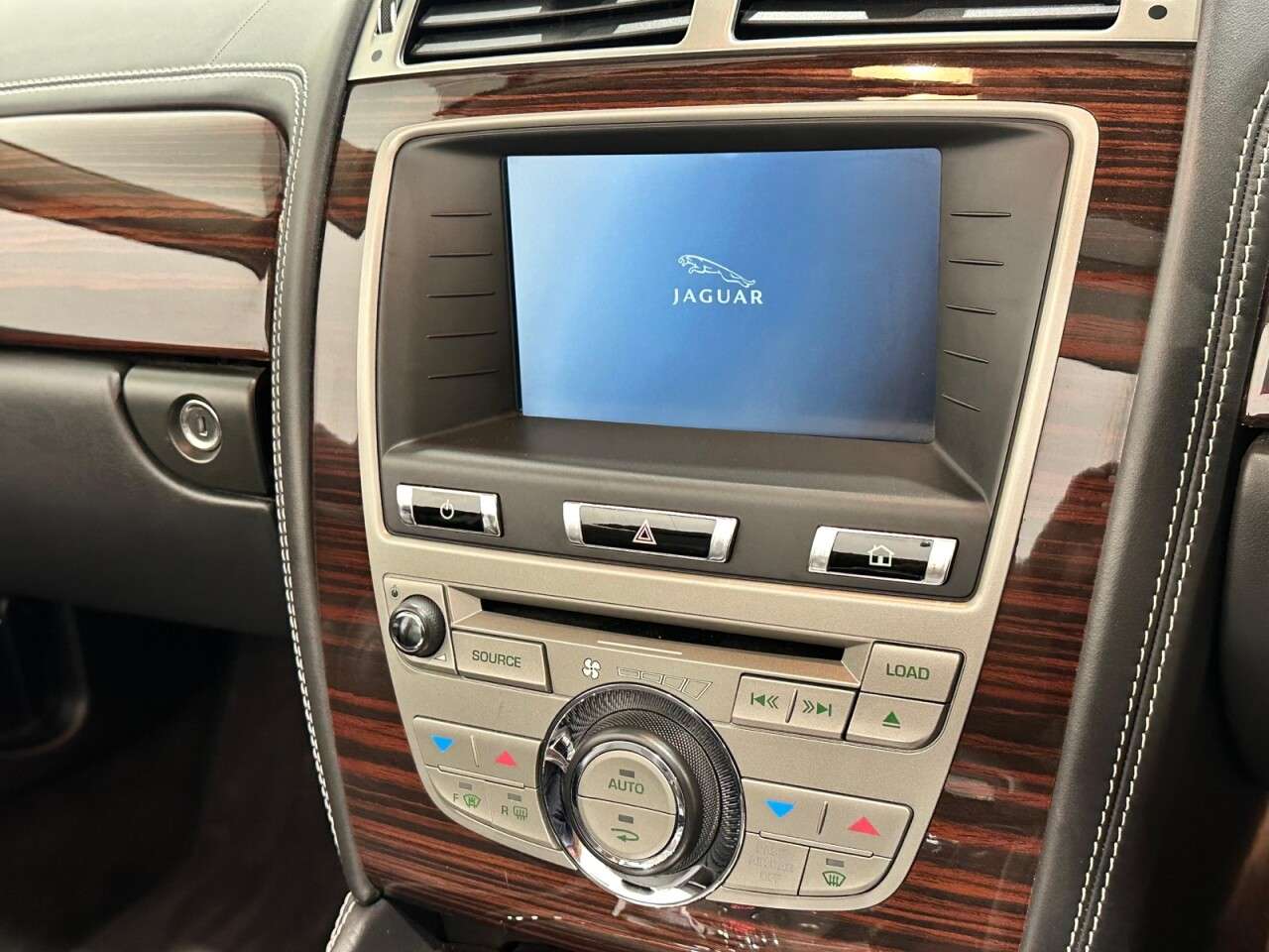 2010 JAGUAR XK 2010 JAGUAR XK