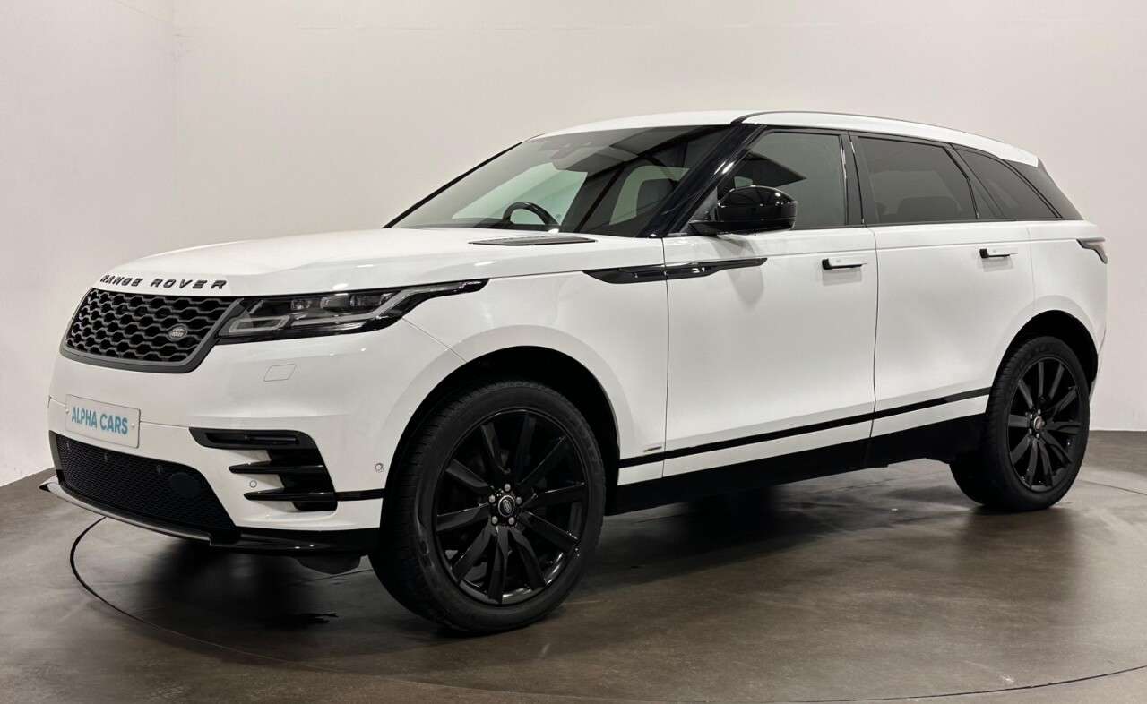 A 2018 LAND ROVER RANGE ROVER VELAR 2.0 D180 R-Dynamic HSE SUV 5dr Diesel Auto 4WD Euro 6 (s/s) (180 ps) A 2018 LAND ROVER RANGE ROVER VELAR 2.0 D180 R-Dynamic HSE SUV 5dr Diesel Auto 4WD Euro 6 (s/s) (180 ps)