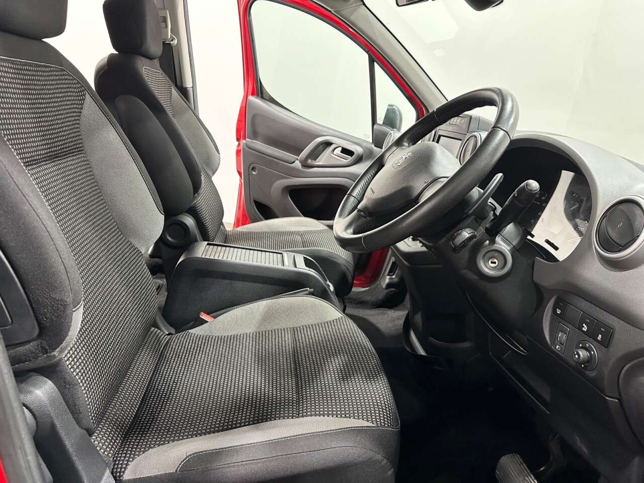 2018 PEUGEOT PARTNER TEPEE 2018 PEUGEOT PARTNER TEPEE