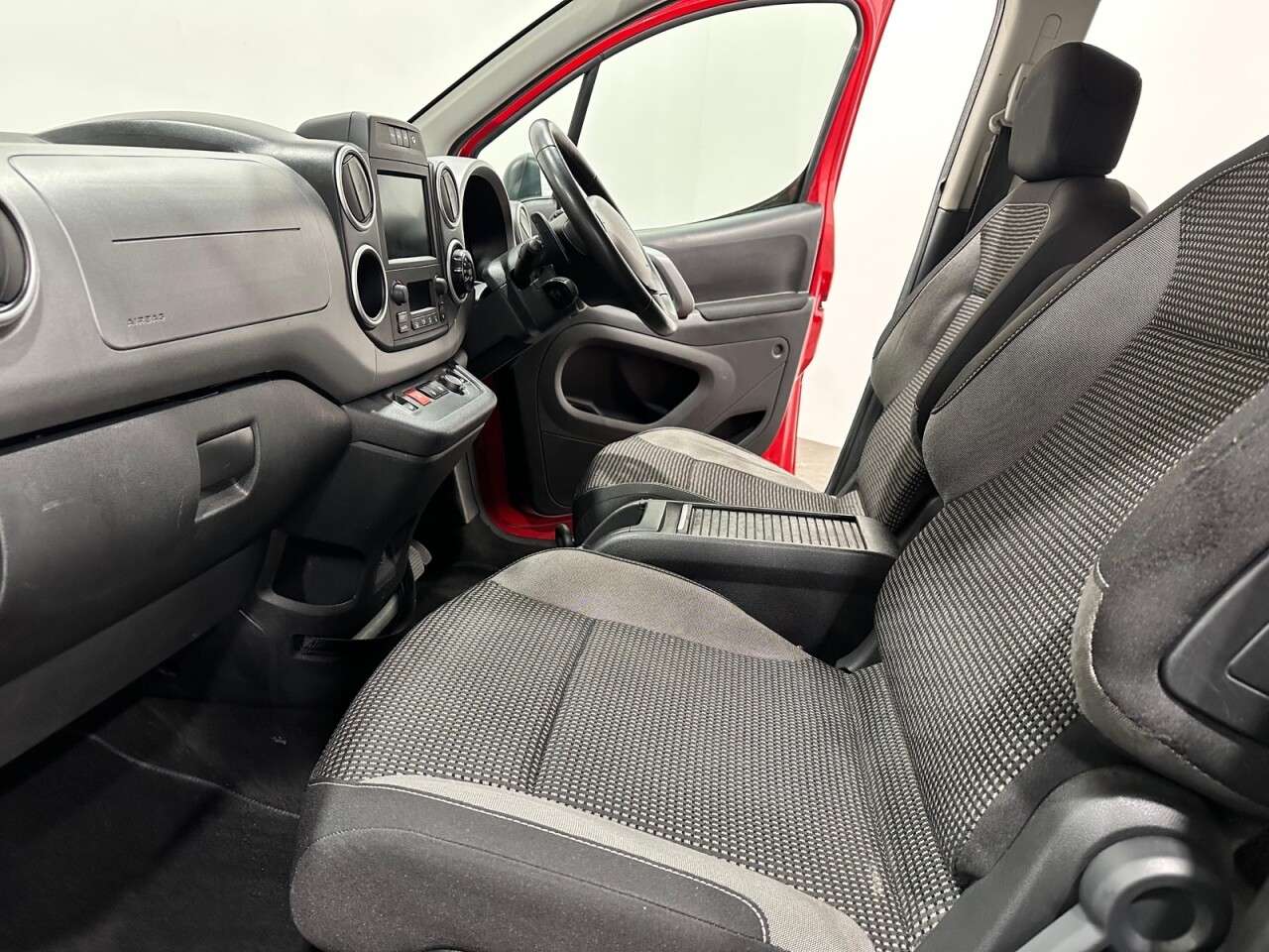 2018 PEUGEOT PARTNER TEPEE 2018 PEUGEOT PARTNER TEPEE
