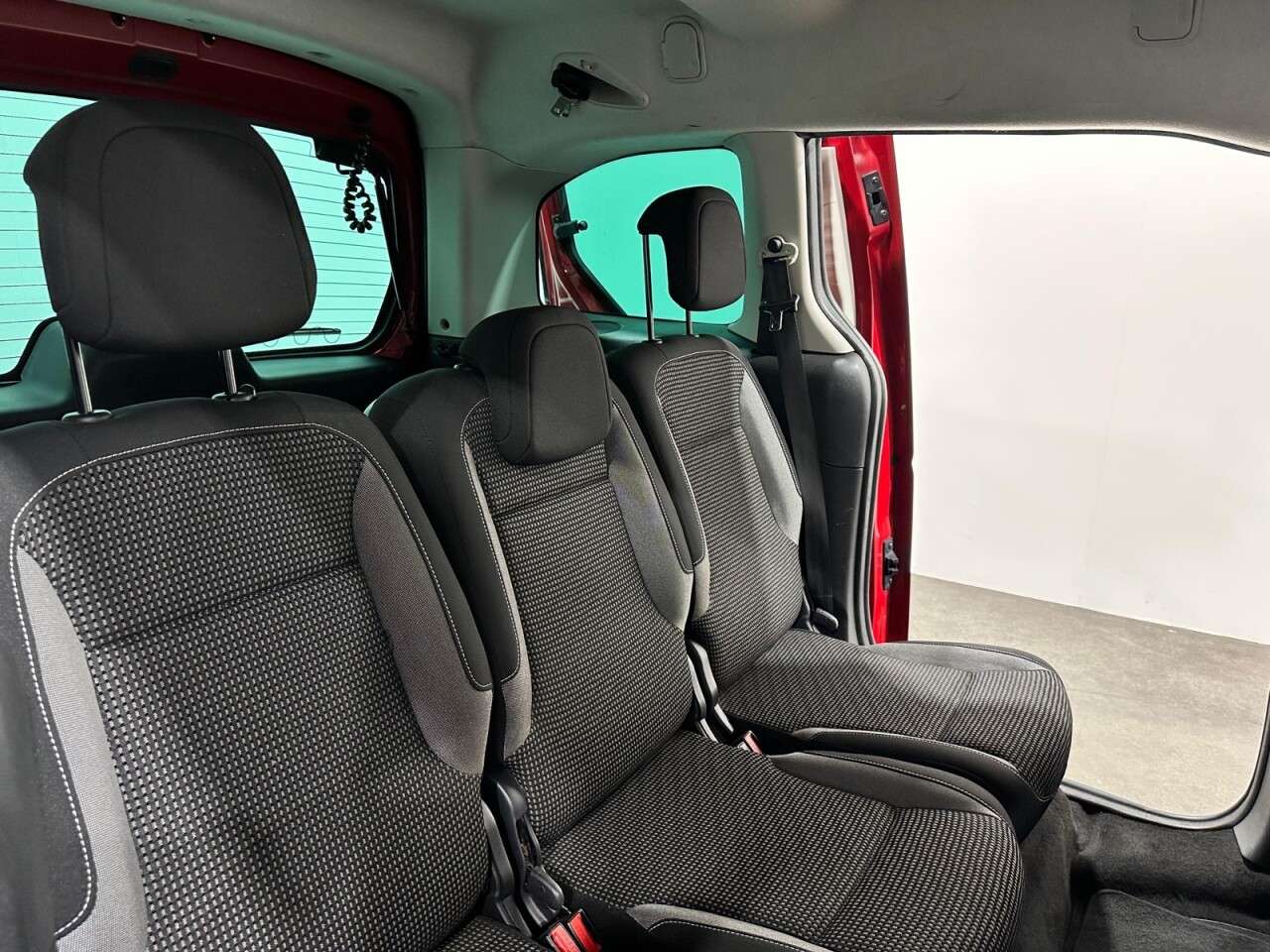 2018 PEUGEOT PARTNER TEPEE 2018 PEUGEOT PARTNER TEPEE