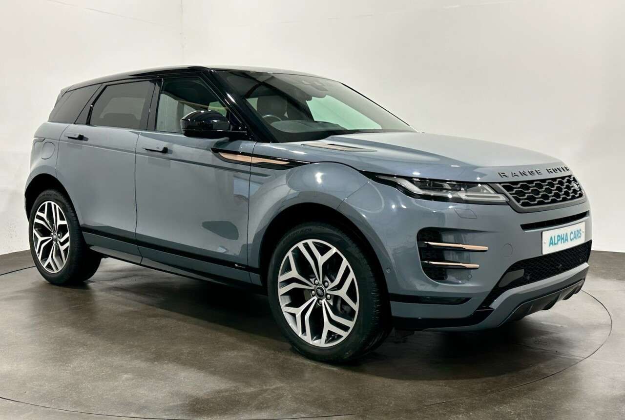 A 2019 LAND ROVER RANGE ROVER EVOQUE 2.0 D180 First Edition SUV 5dr Diesel Auto 4WD Euro 6 (s/s) (180 ps) Heated A 2019 LAND ROVER RANGE ROVER EVOQUE 2.0 D180 First Edition SUV 5dr Diesel Auto 4WD Euro 6 (s/s) (180 ps) Heated