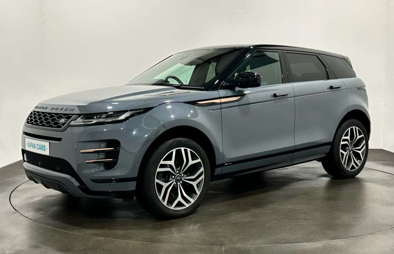 A 2019 LAND ROVER RANGE ROVER EVOQUE 2.0 D180 First Edition SUV 5dr Diesel Auto 4WD Euro 6 (s/s) (180 ps) Heated A 2019 LAND ROVER RANGE ROVER EVOQUE 2.0 D180 First Edition SUV 5dr Diesel Auto 4WD Euro 6 (s/s) (180 ps) Heated