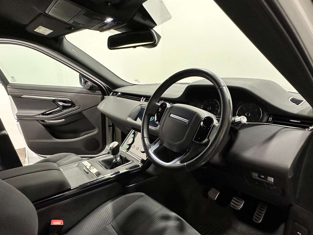 2019 LAND ROVER RANGE ROVER EVOQUE 2019 LAND ROVER RANGE ROVER EVOQUE