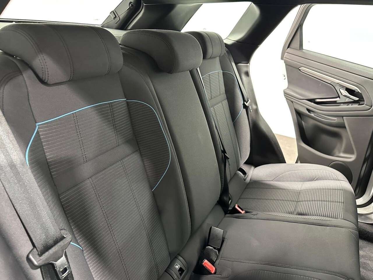 2019 LAND ROVER RANGE ROVER EVOQUE 2019 LAND ROVER RANGE ROVER EVOQUE