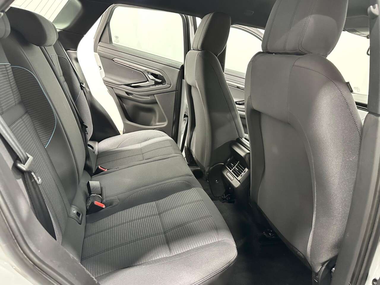 2019 LAND ROVER RANGE ROVER EVOQUE 2019 LAND ROVER RANGE ROVER EVOQUE