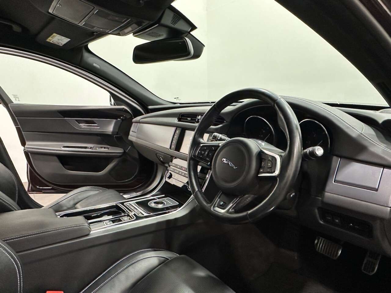 2017 JAGUAR XF 2017 JAGUAR XF
