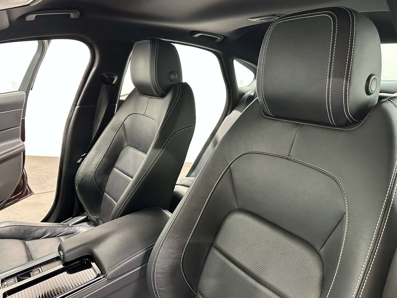 2017 JAGUAR XF 2017 JAGUAR XF