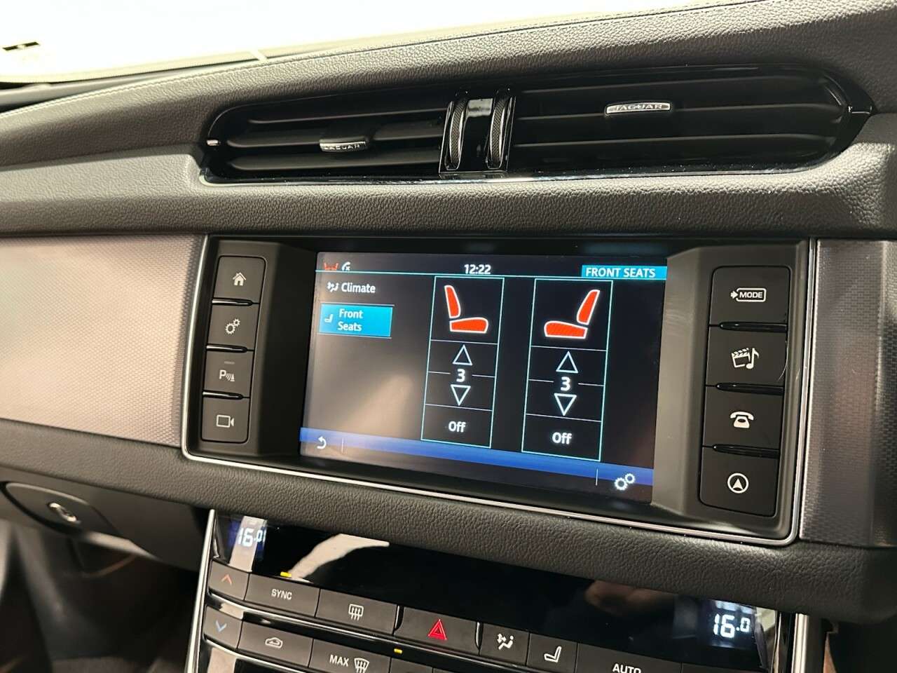 2017 JAGUAR XF 2017 JAGUAR XF