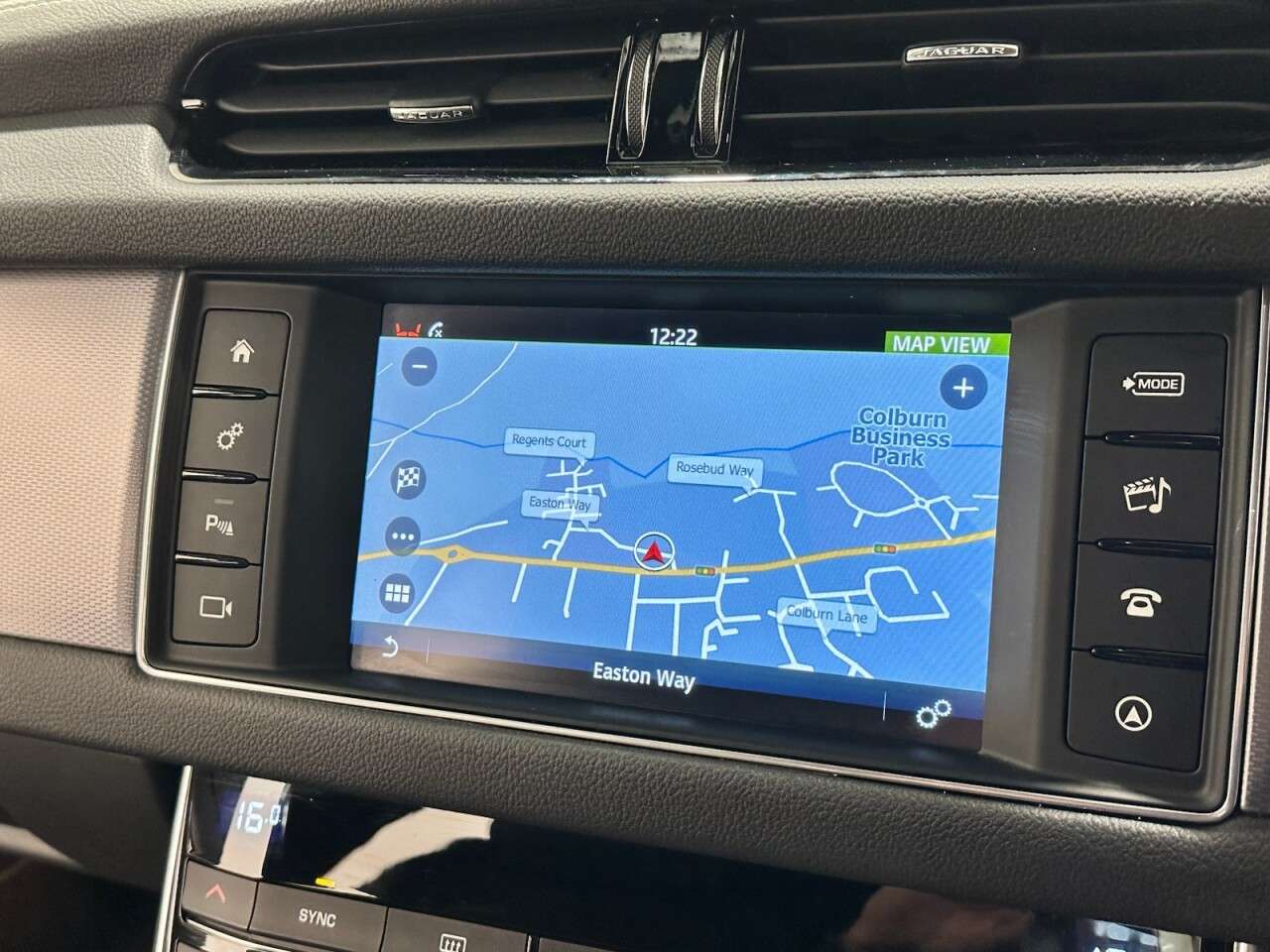 2017 JAGUAR XF 2017 JAGUAR XF