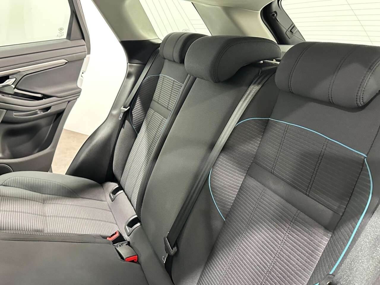 2019 LAND ROVER RANGE ROVER EVOQUE 2019 LAND ROVER RANGE ROVER EVOQUE