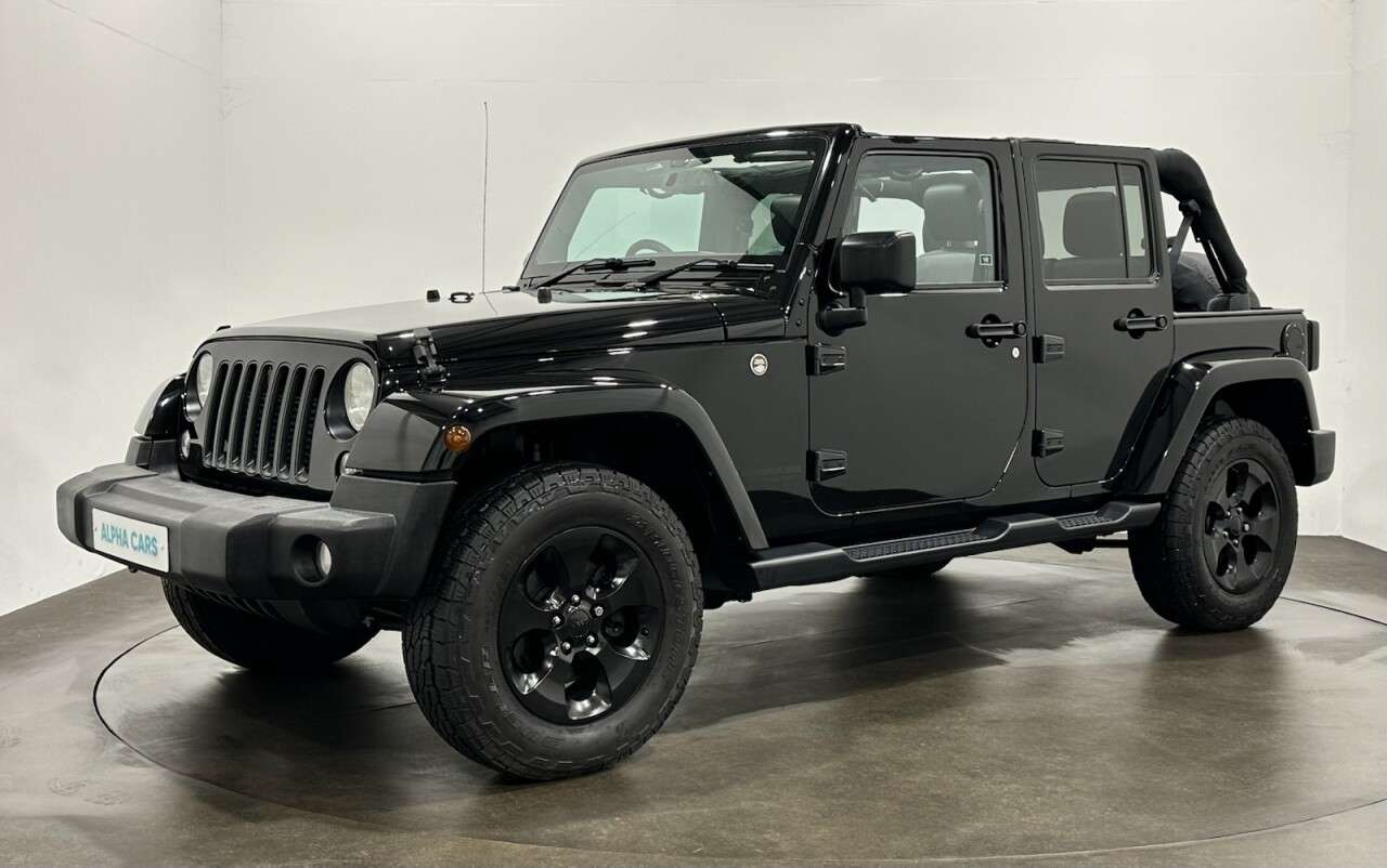 A 2017 JEEP WRANGLER 2.8 CRD Night Eagle SUV 4dr Diesel Auto 4WD Euro 6 (197 bhp) A 2017 JEEP WRANGLER 2.8 CRD Night Eagle SUV 4dr Diesel Auto 4WD Euro 6 (197 bhp)