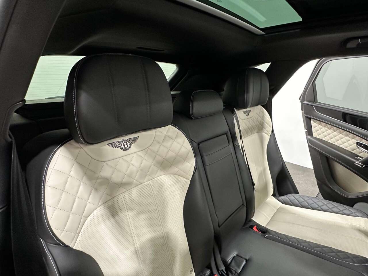 2018 BENTLEY BENTAYGA 2018 BENTLEY BENTAYGA