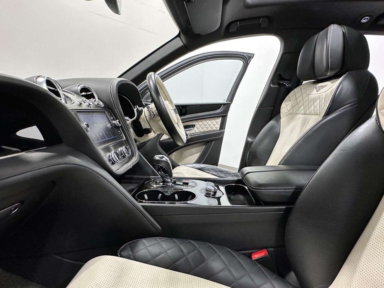 2018 BENTLEY BENTAYGA 2018 BENTLEY BENTAYGA